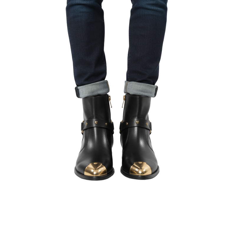 Luxury Noir Gold Ring Golden Toe Boot