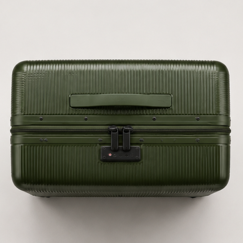 Luxury Ribbed Hard-Shell Cabin Trolley Bag