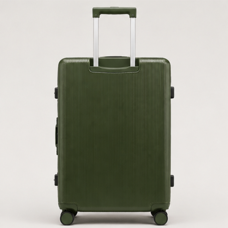 Luxury Ribbed Hard-Shell Cabin Trolley Bag