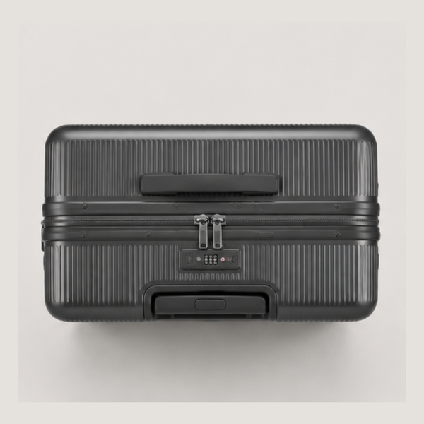 Luxury Ribbed Hard-Shell Cabin Trolley Bag