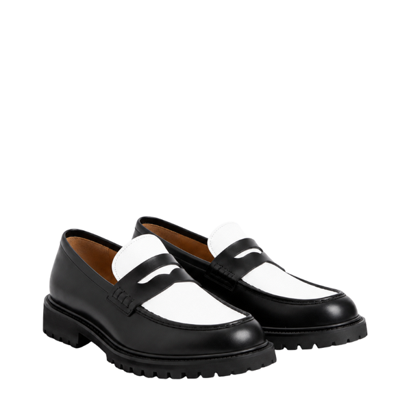 Midnight Contrast Elegance Bold Soles Loafer