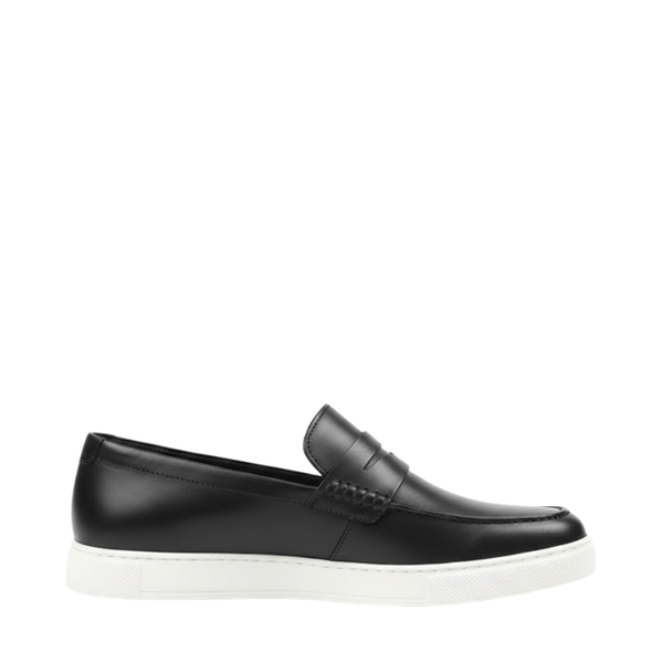 Monarch Flow Contrast Sole Penny Loafers - Black