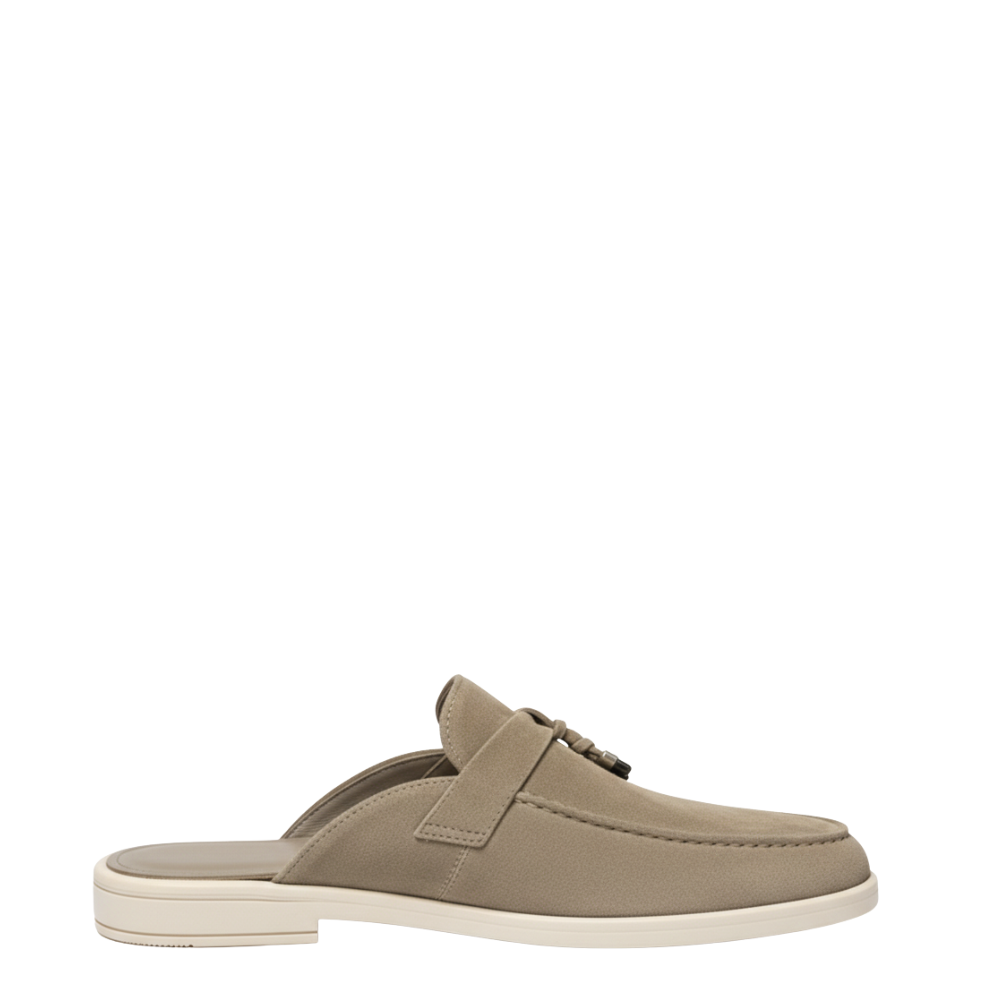 Italian Artisan Crafted Mule with Modern Tassel Finish