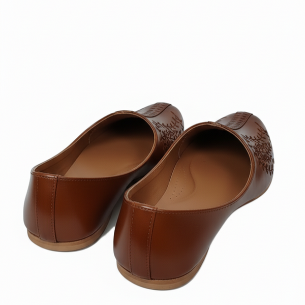 Royal Ember Handcrafted Leather Mojari