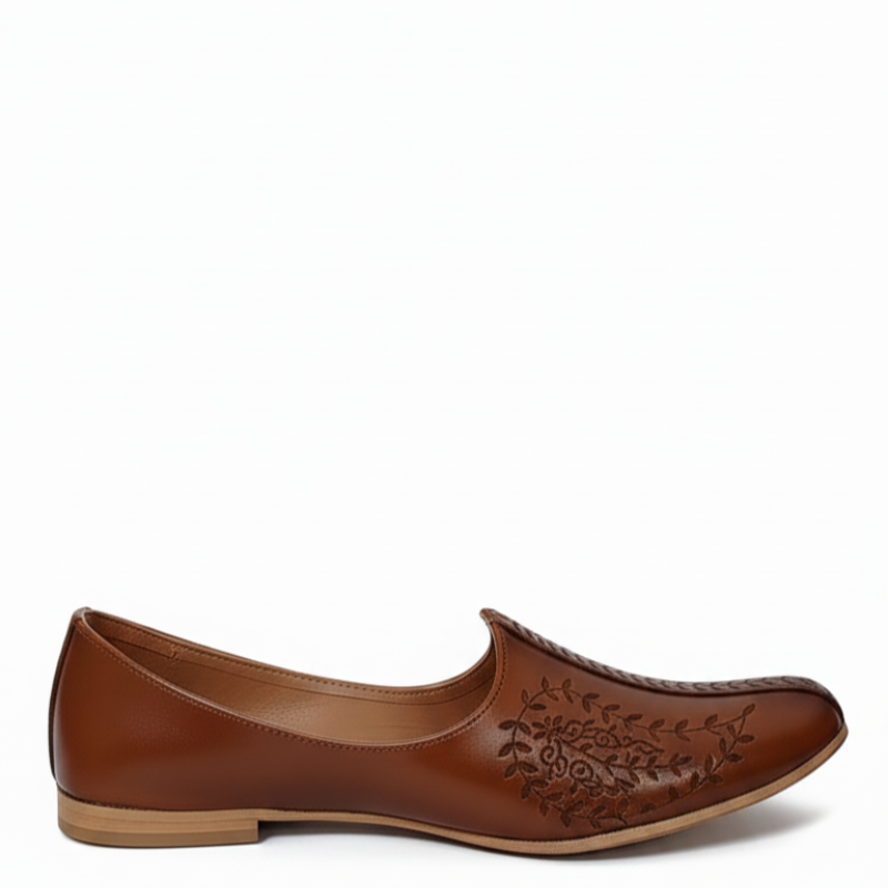 Royal Ember Handcrafted Leather Mojari