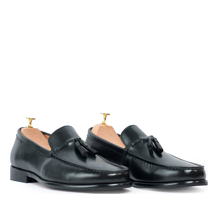 Selton Black Loafer Shoes