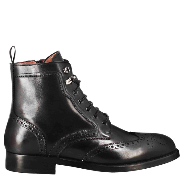 Amphibious Brogue Boots