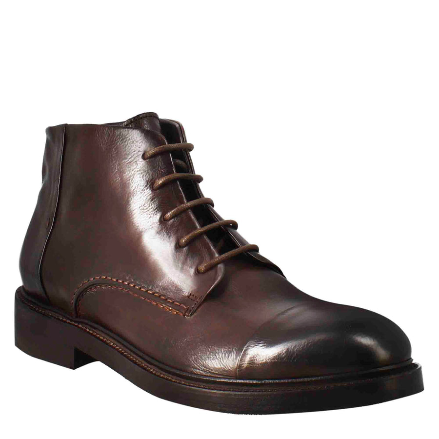 Medium diver men s amphibious boot in washed leather