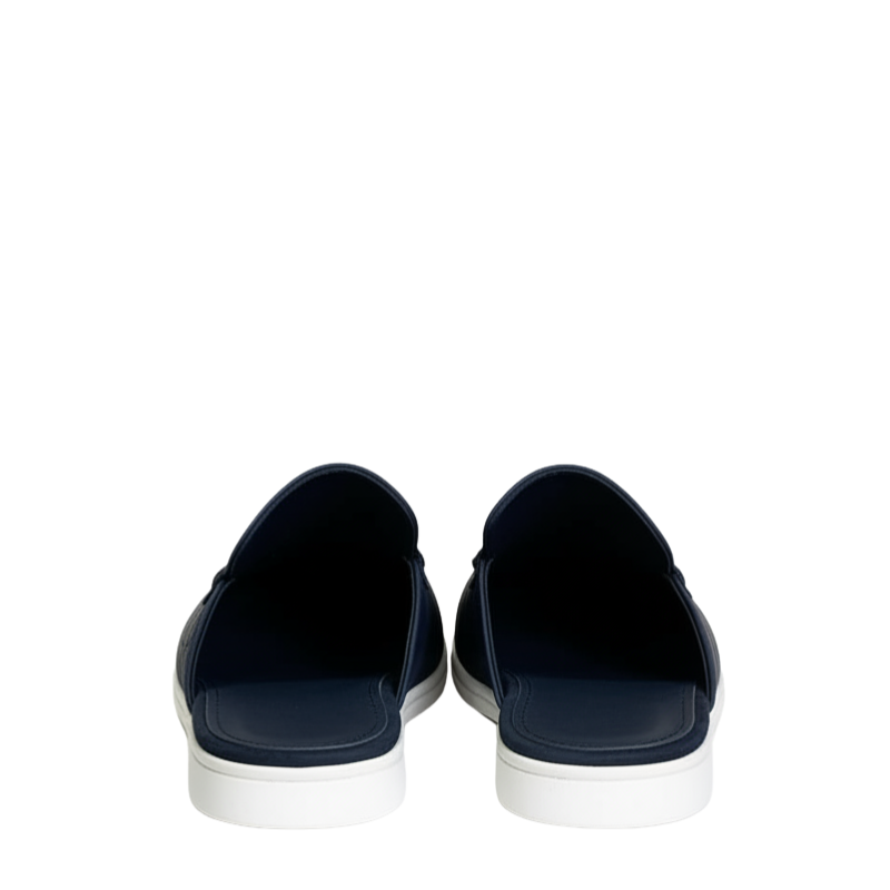 Stylish and Comfort Mule With Crocodile Pattern