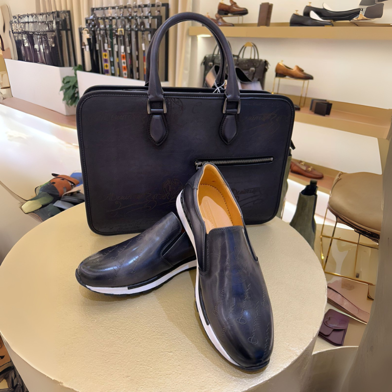Luxury Handcrafted Printed Leather Black Briefcase