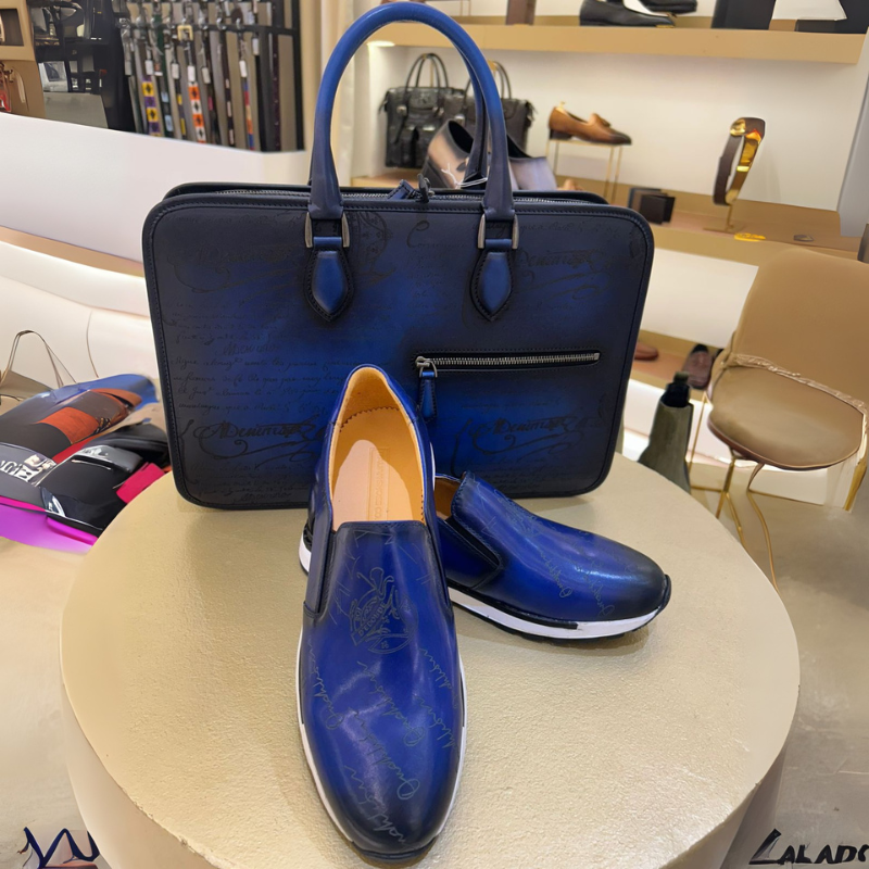 Luxury Handcrafted Printed Leather Black Briefcase