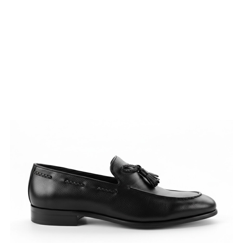 Versatile Tassel Luxe Loafers