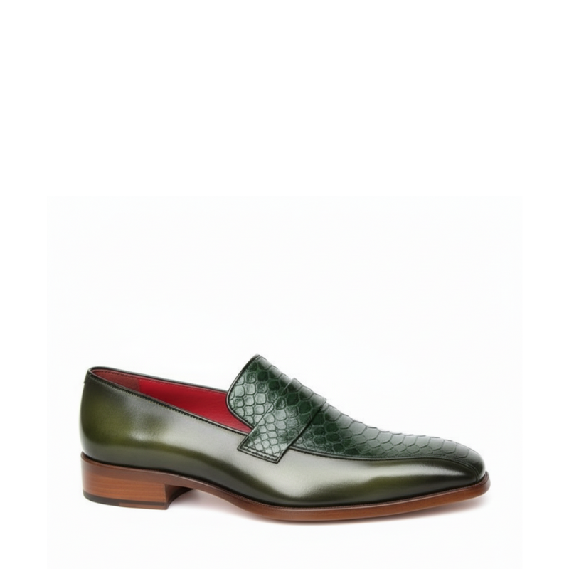 Men Textured Stylish Leather Tassel Loafers