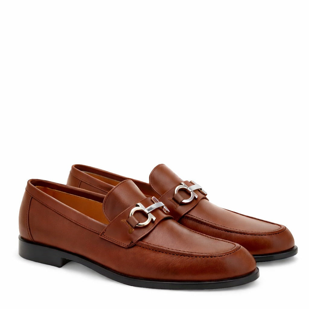 Brown leather loafer with silver horsebit