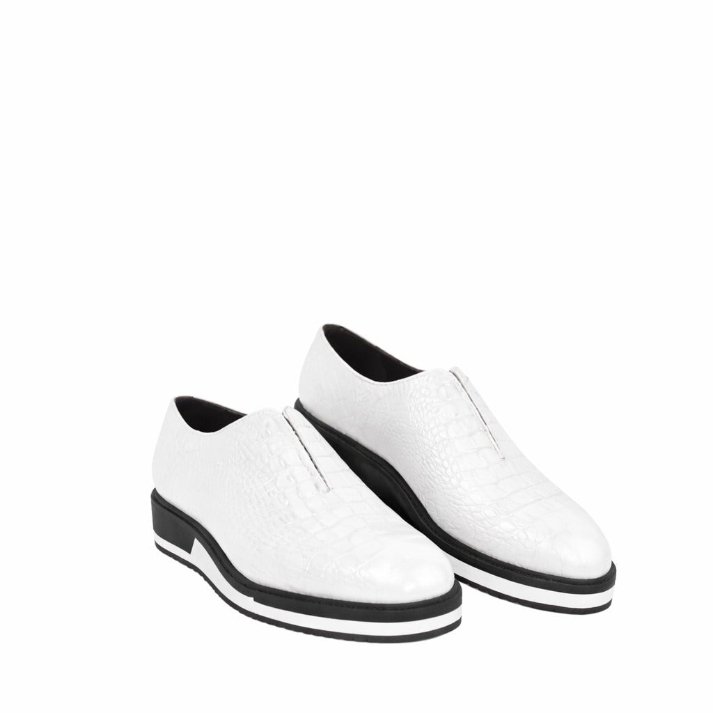Italian Leather Sneaker with Stylish Hybrid Sole