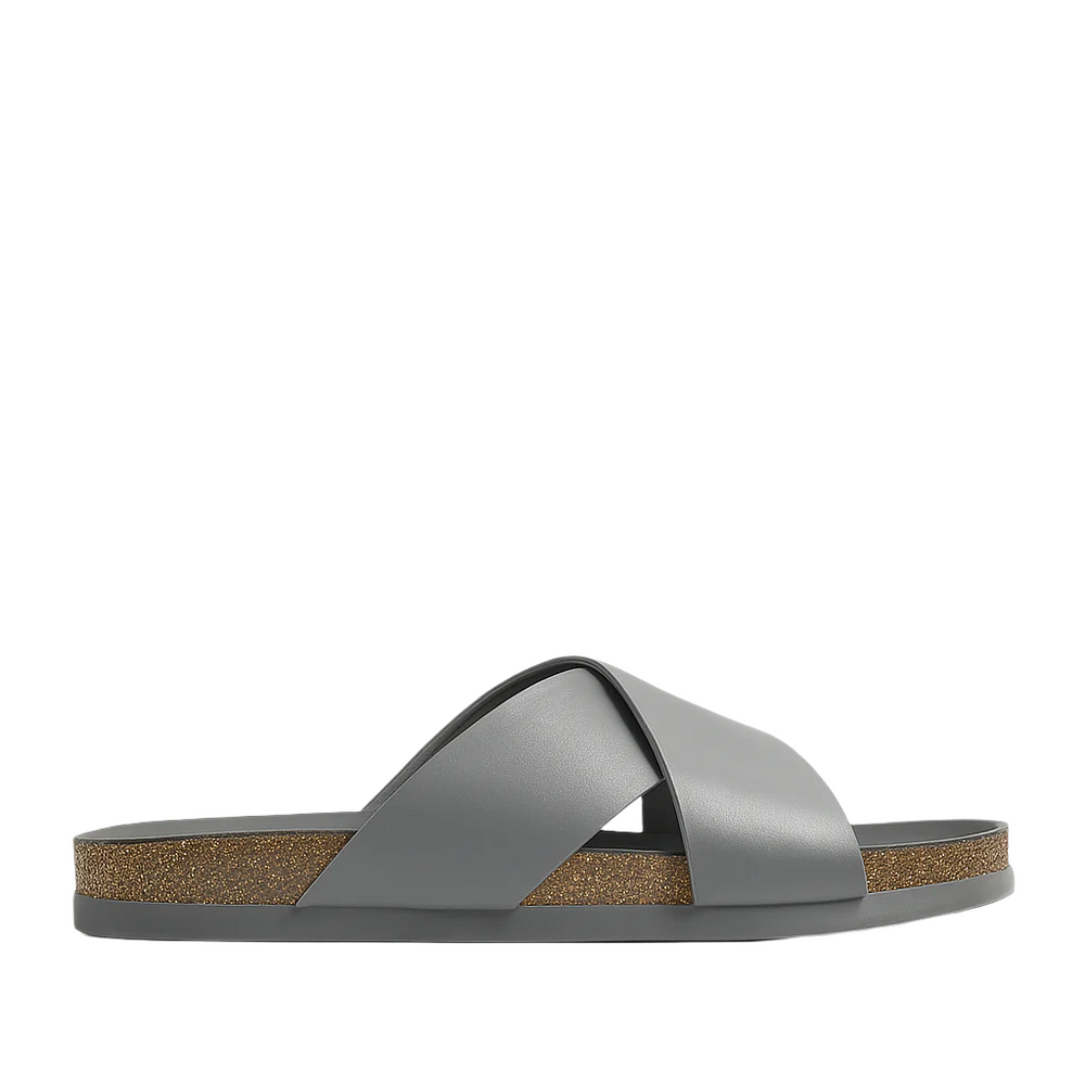 Pure Elegance Leather Slipper
