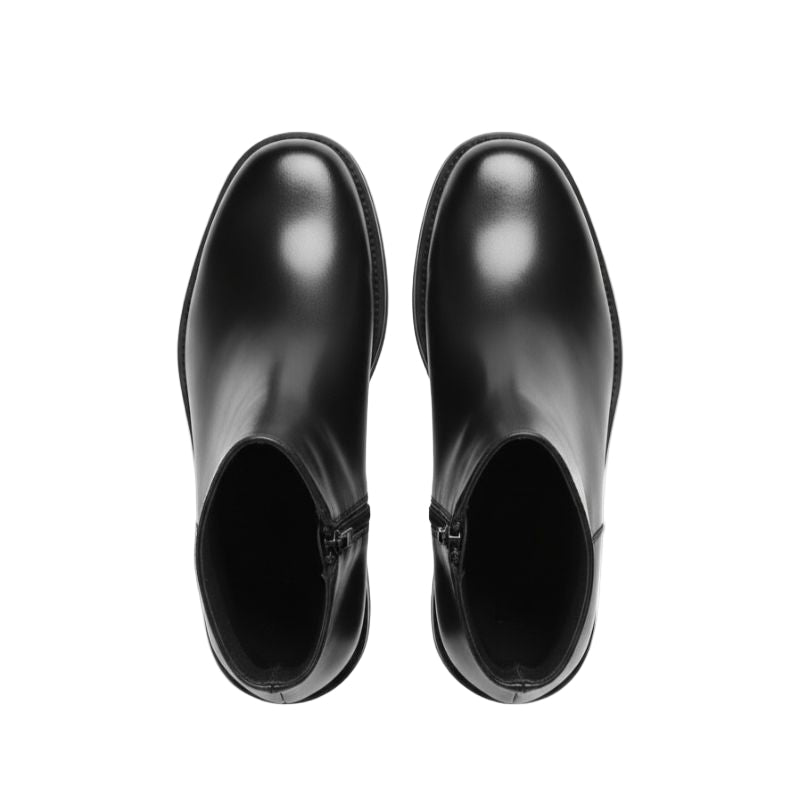 Classic Leather Ankle Chelsea Boots