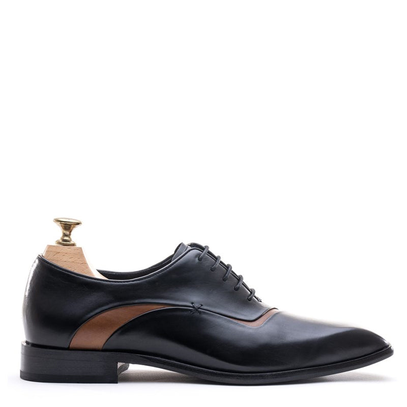 Meta Cut Shiny Leather Oxford Shoes