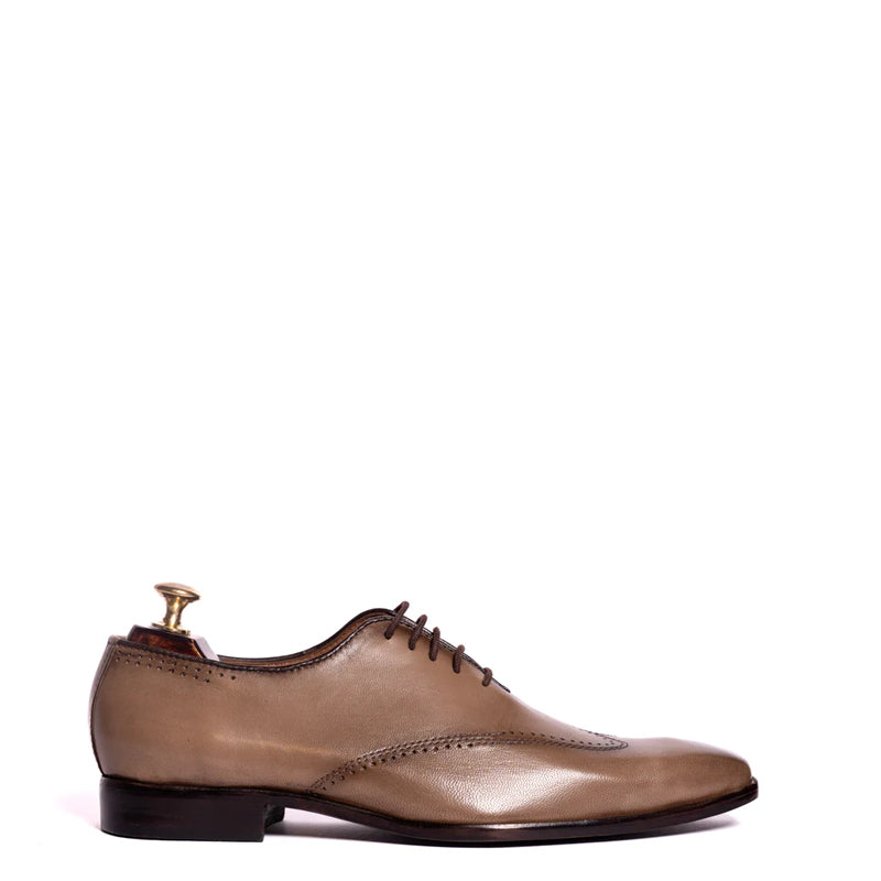 Classic Wholecut Plain Leather Oxford Shoe