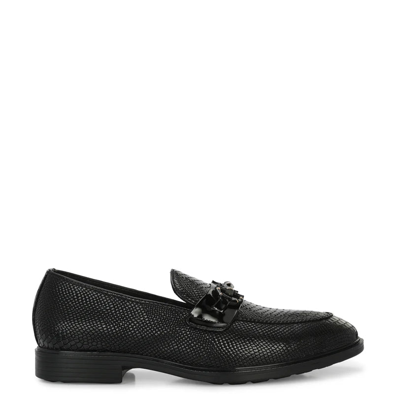 Leather Textured Buckled Loafers For Men