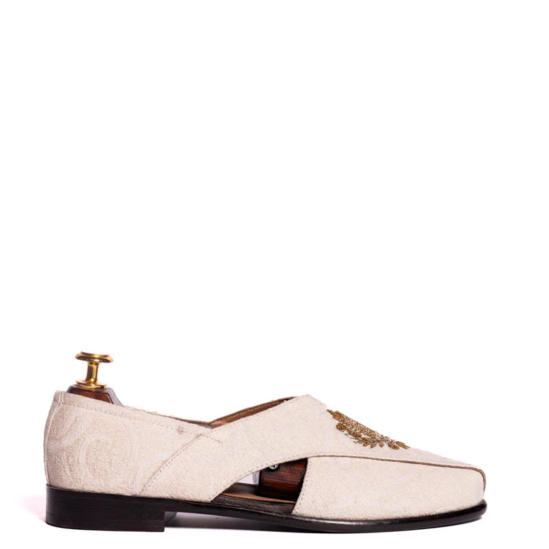 Cross Strap Design Leather Peshawari Sandals