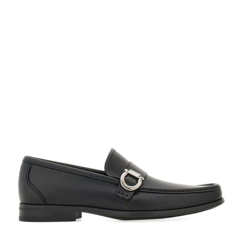 Fibbia Leather Loafer