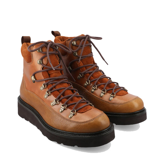 Rugged Terrain Boots - Tan