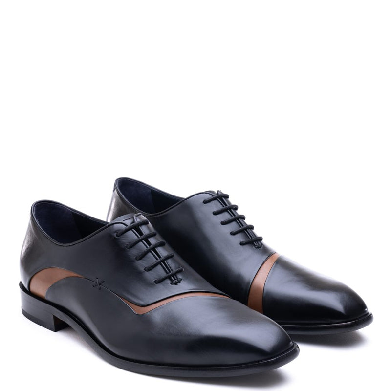 Meta Cut Shiny Leather Oxford Shoes