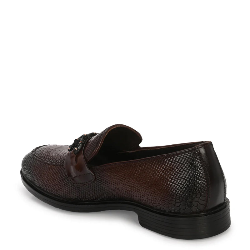 Leather Textured Buckled Loafers For Men