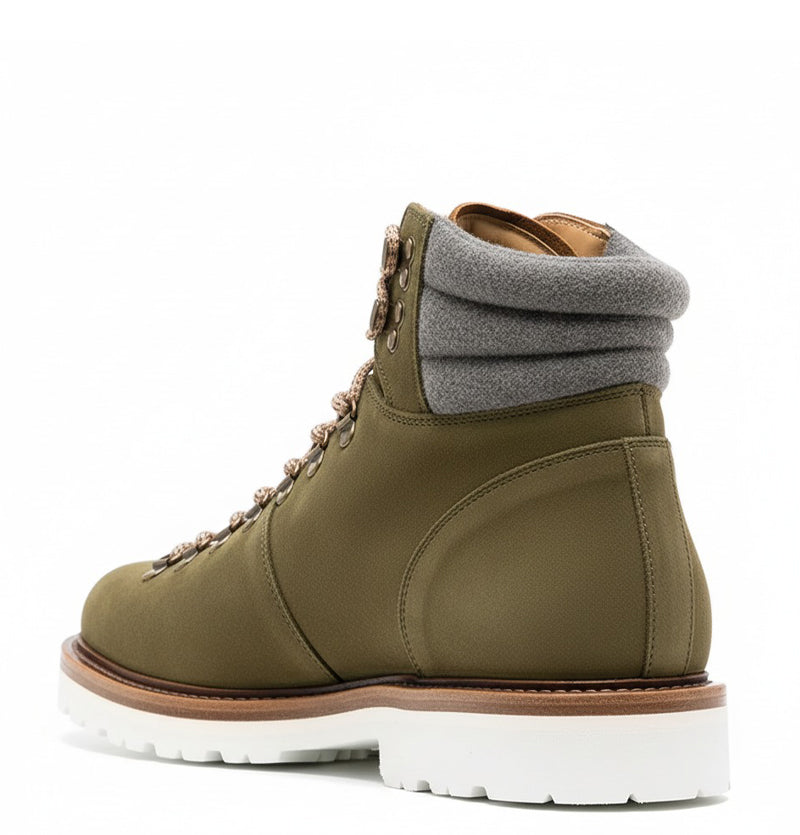 Lace-up suede Ankle Boots