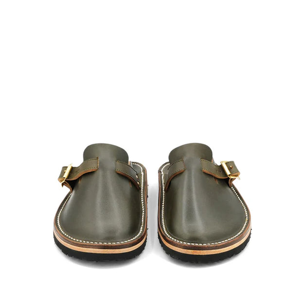 Buckle Clogs Slit Sandal Tan