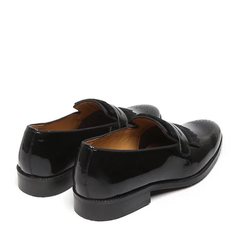 Patent Leather Slip On Black Shoe With Suede Fringes
