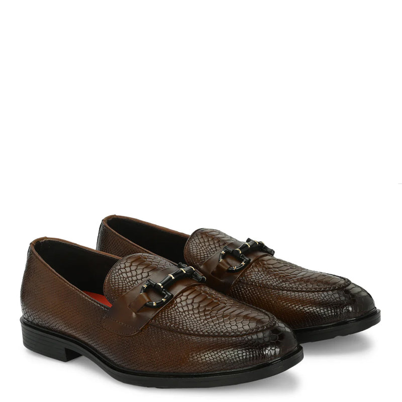 Leather Textured Buckled Loafers For Men