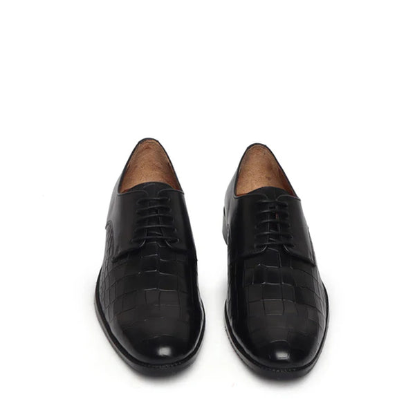 Croco Print Lace Up Leather Derby Shoe