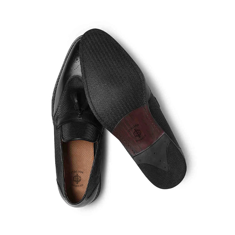 Men Wingtip Solid Leather Tassel Black Loafer