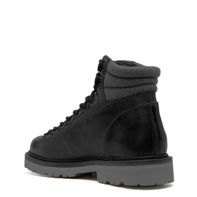 Black Padded Ankle Lace-Up boots