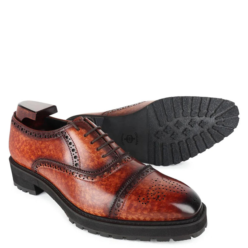 Classic Design Patina Captoe Leather Oxford Shoe Tan