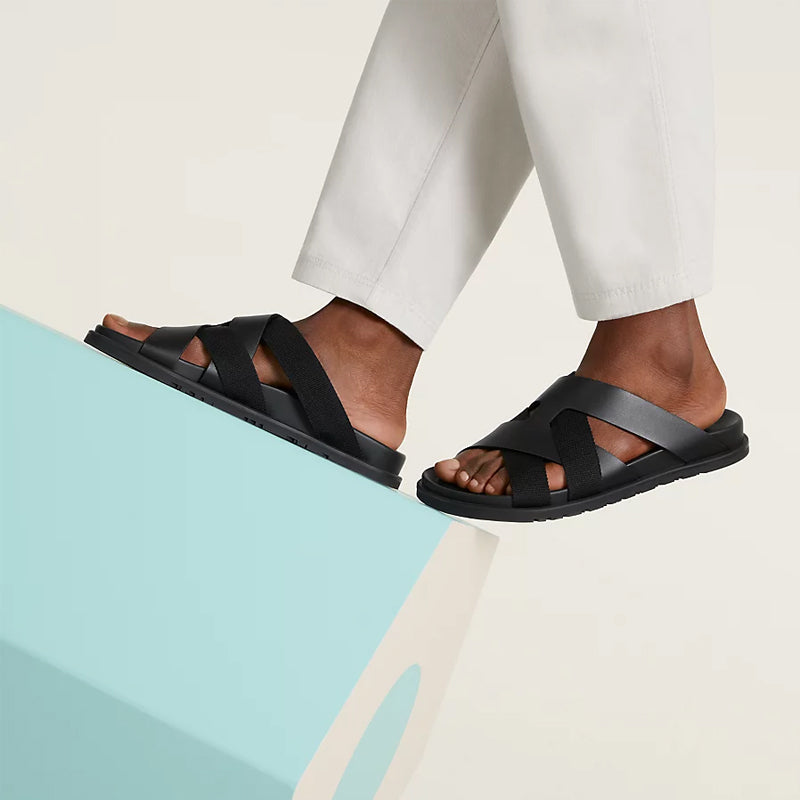Men Textured Leather Comfort Black Green Sandal