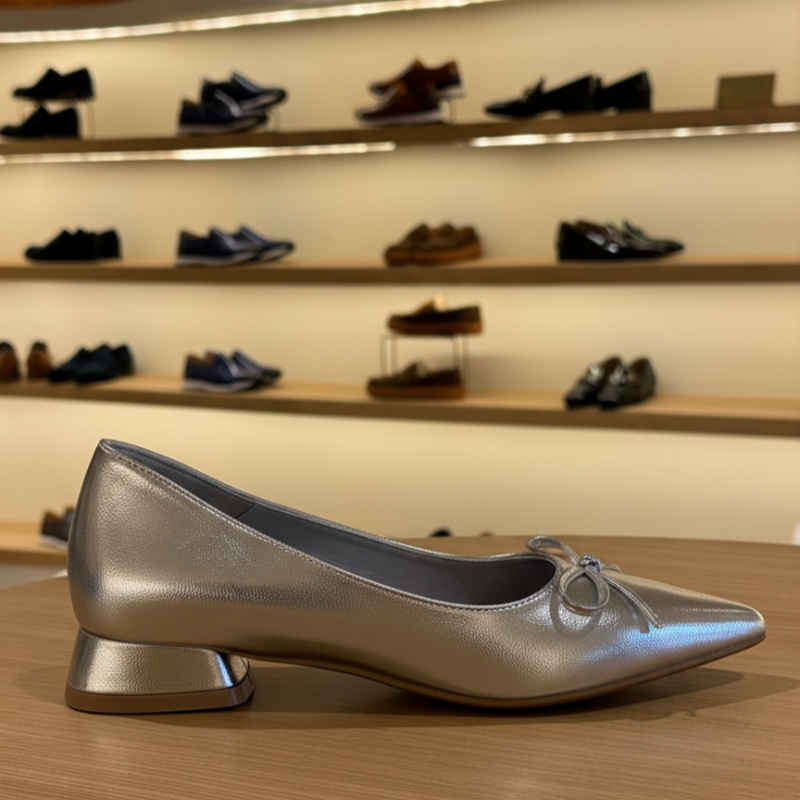 Italian Elegance Bow Pointed Heels
