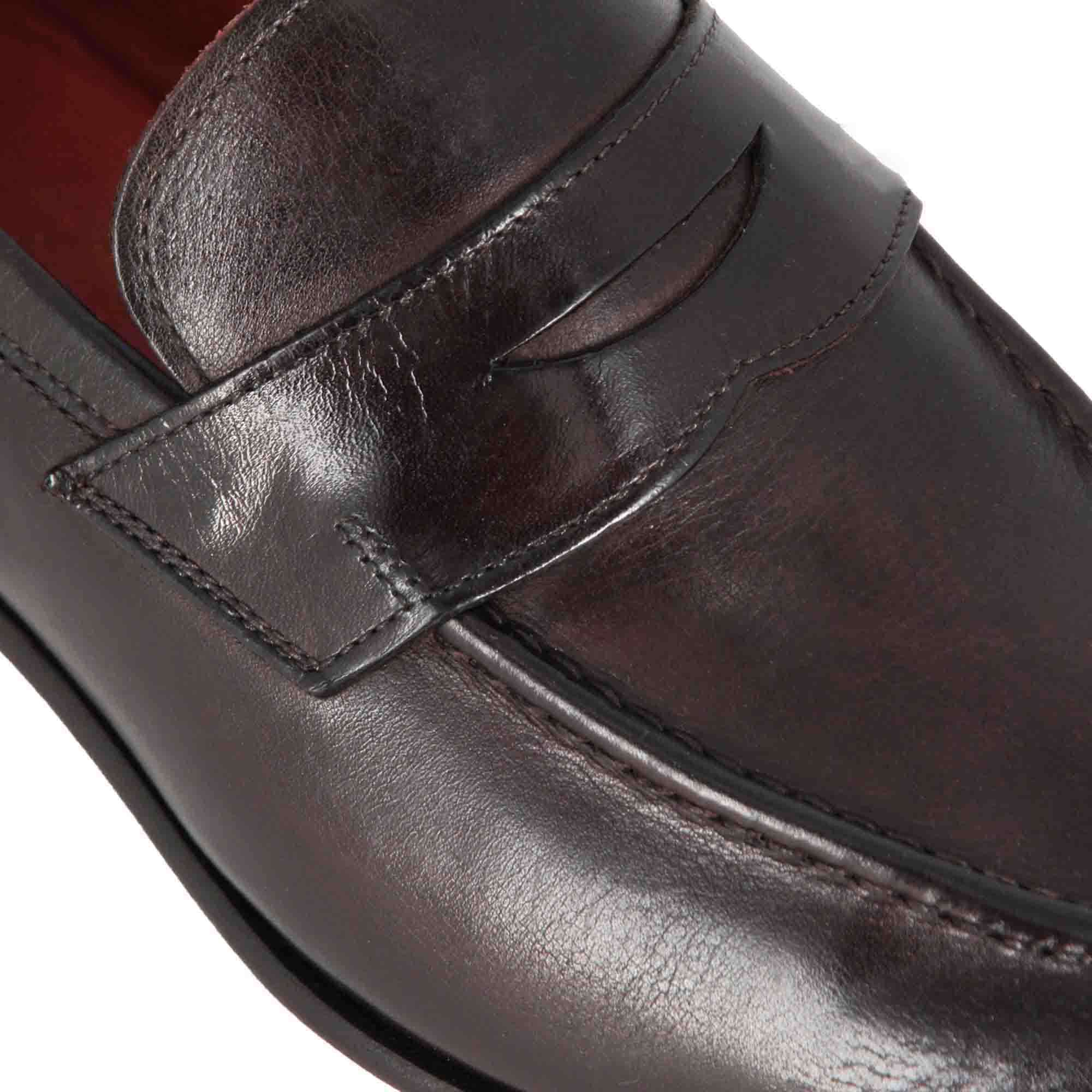 Classic Dark Brown Leather moccasin
