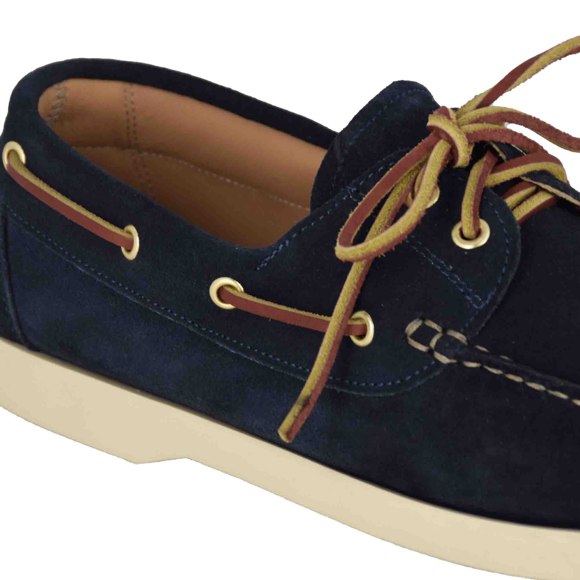 Men's boat moccasin in blue suede