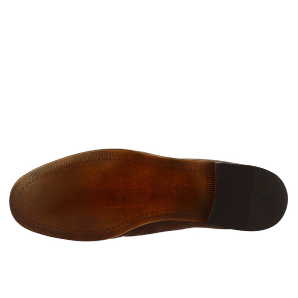Men slip on loafers in taupe suede leather