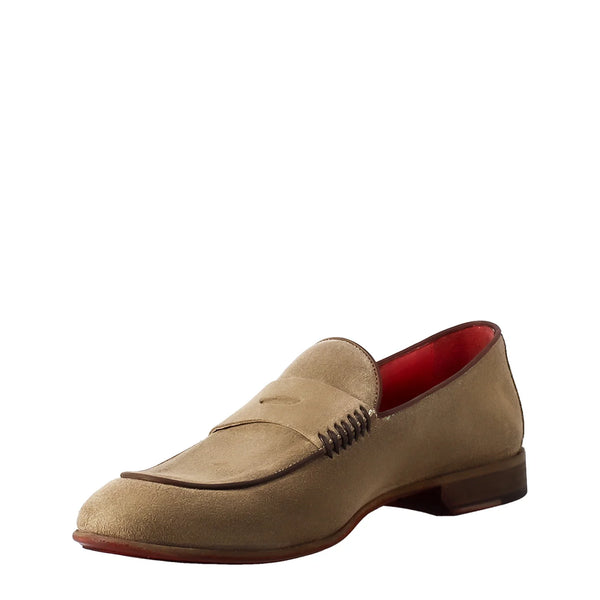 Beige moccasin in suede leather