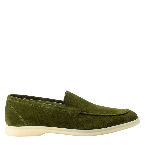 Unlined Moccasin in Suede
