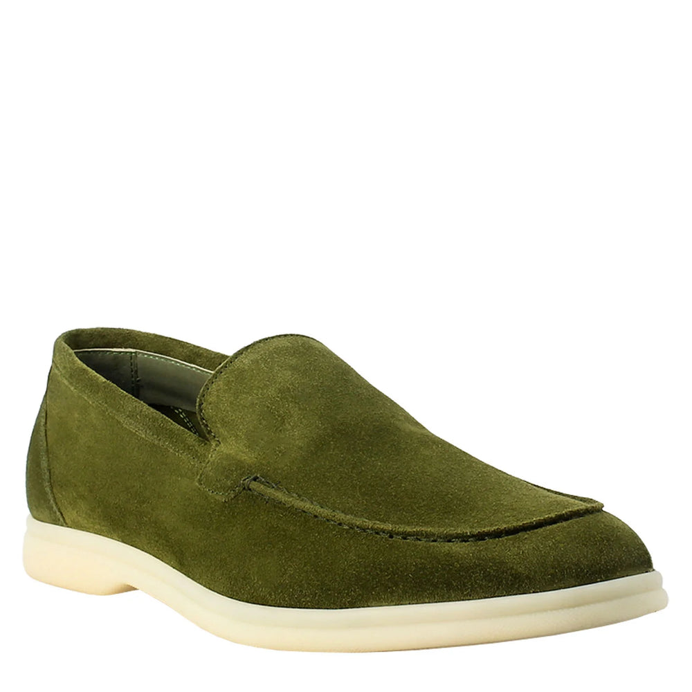 Unlined Moccasin in Suede