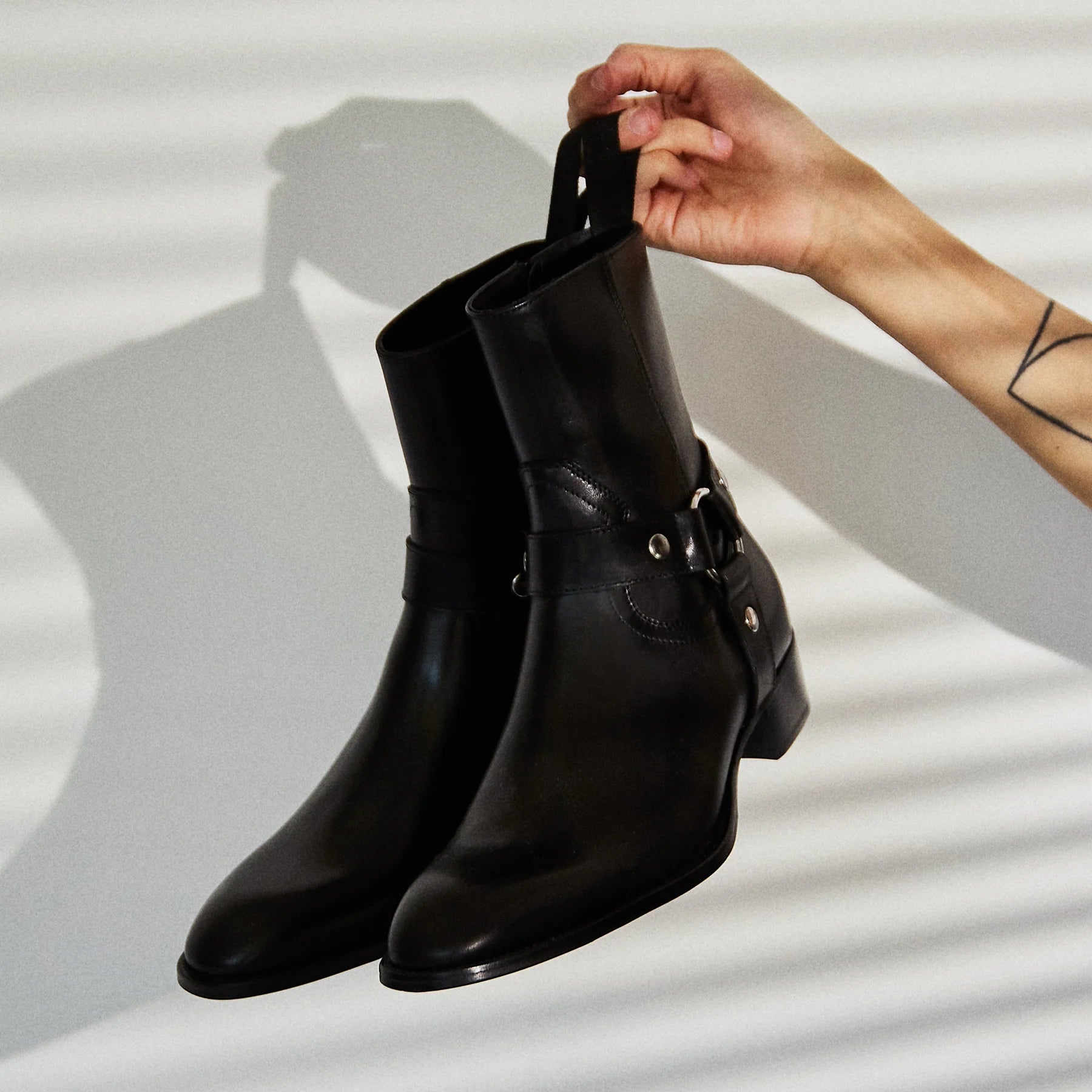 Harness Concealed Zip Boot - Black Leather