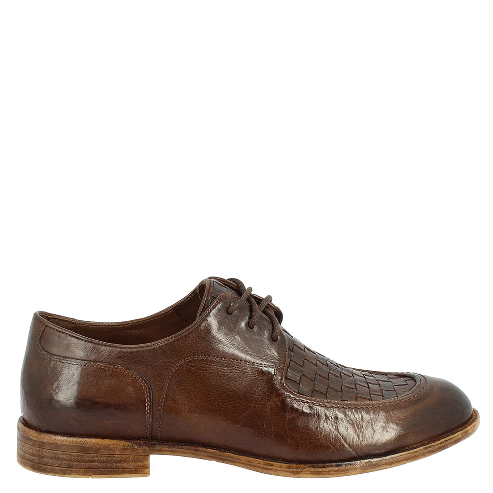 Lace up Shoes