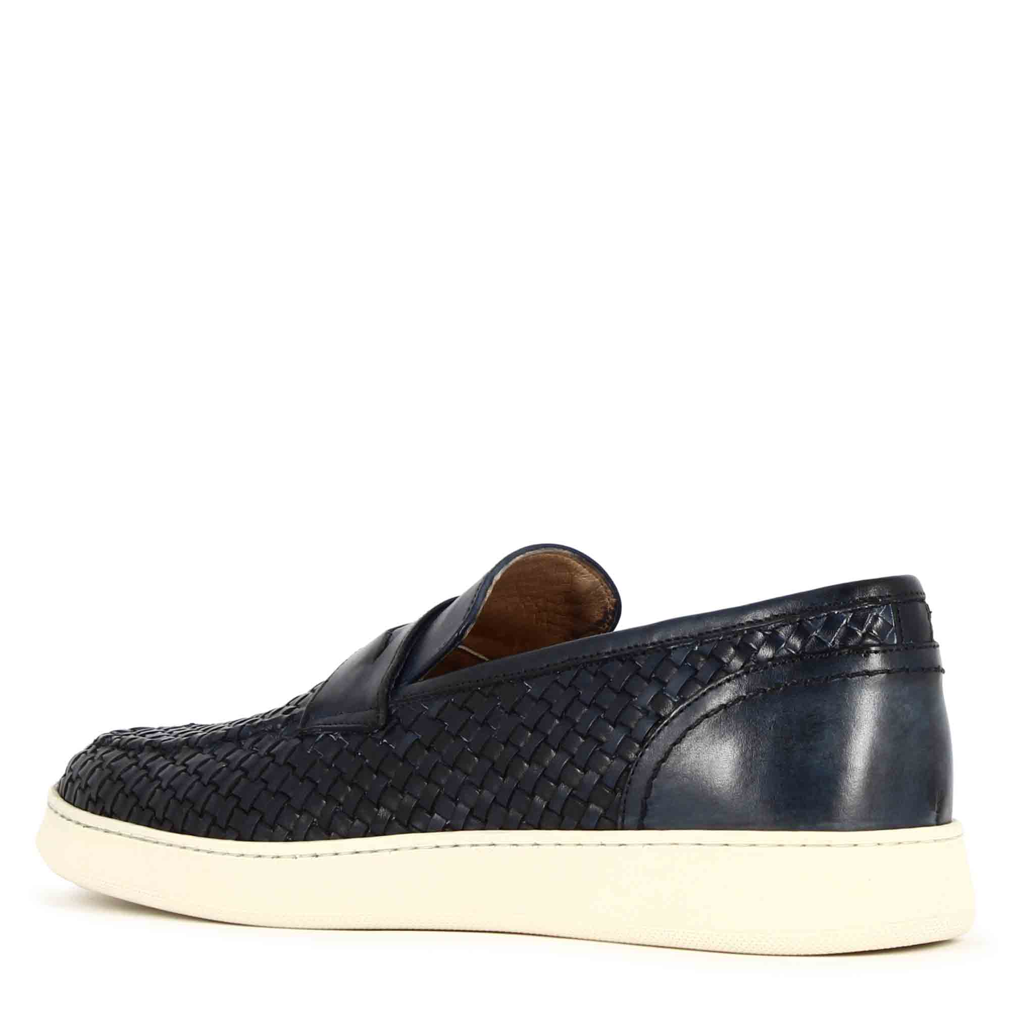 Men's sneaker in woven leather