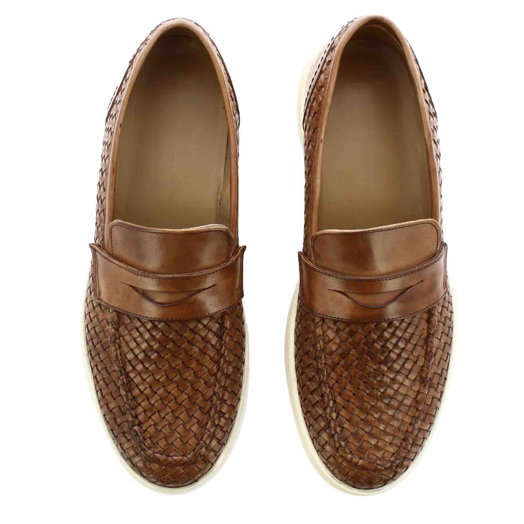 Men's sneaker in woven leather