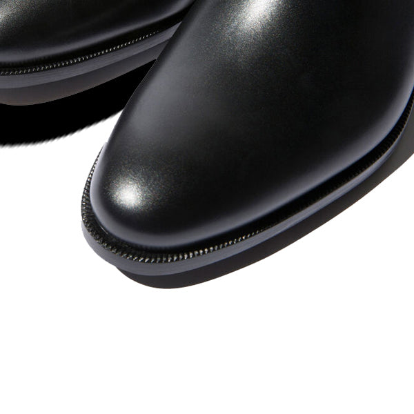 Classic Chelsea Round Toe Matt Boots